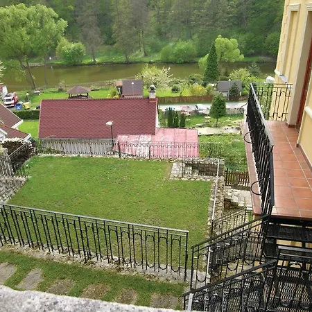 Holiday Hradni Tatil Evi