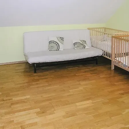 Holiday Hradni Tatil Evi *