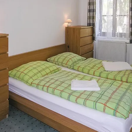 Holiday Hradni Tatil Evi *